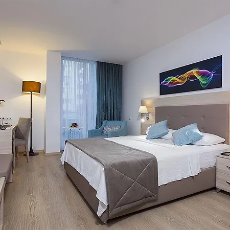Apart-hotel The & Antália
