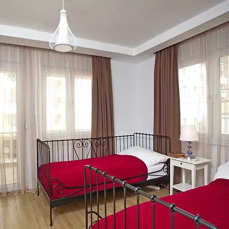Apart-hotel The & 3*
